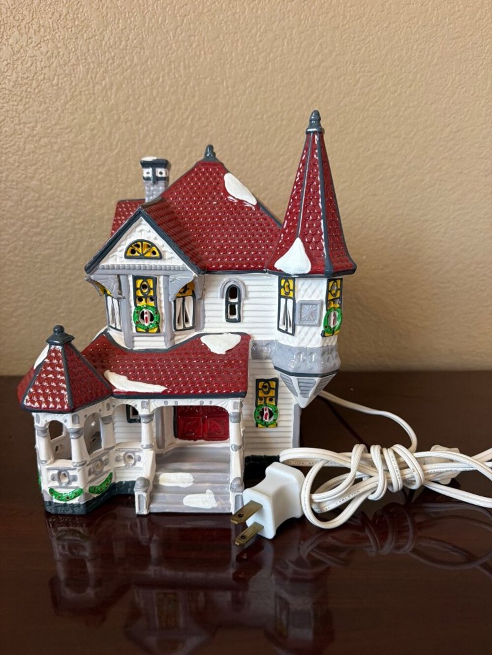 1990 Dept 56 Queen Anne Victorian Original Snow Village Lighted House #51578 - Picture 2 of 16